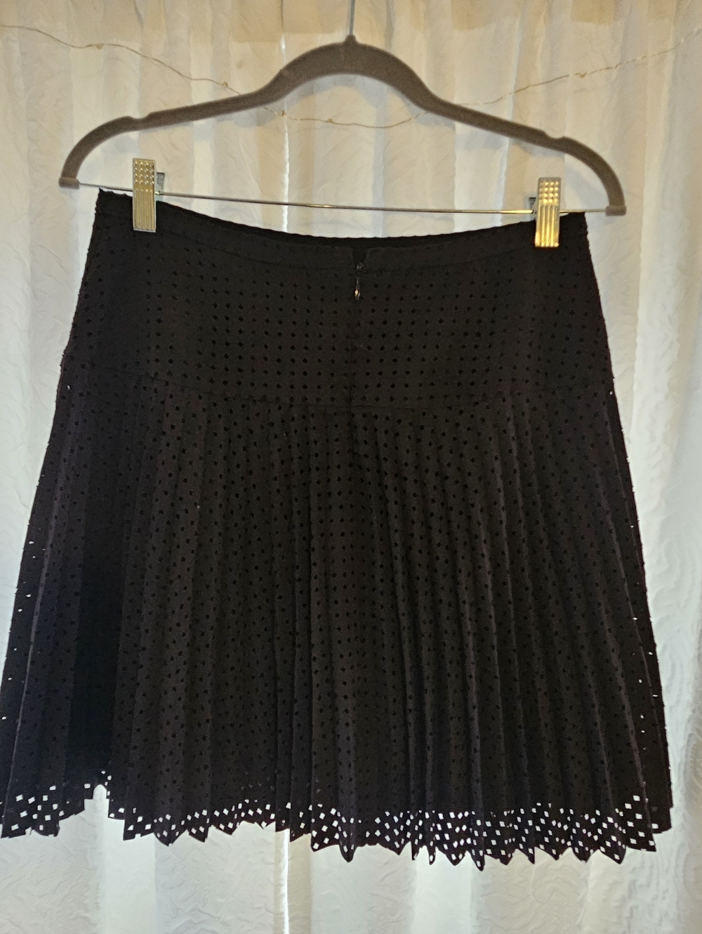 J.Crew Black Pleated Eyelet Skirt NWT - Picture 2 of 6